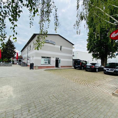 Pension Florion Bernburg Eksteriør bilde